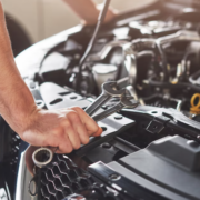 4 tärkeää auton huoltovinkkiä