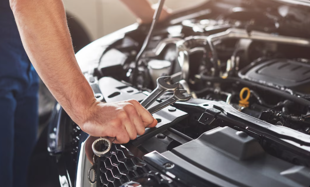 4 tärkeää auton huoltovinkkiä